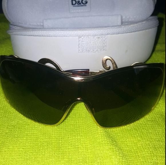 Dolce & Gabbana sunglasses - Picture 1 of 11